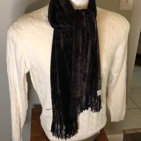 Peter Barton hand loomed by Dunlop Weavers scarf - Picture 2 of 6